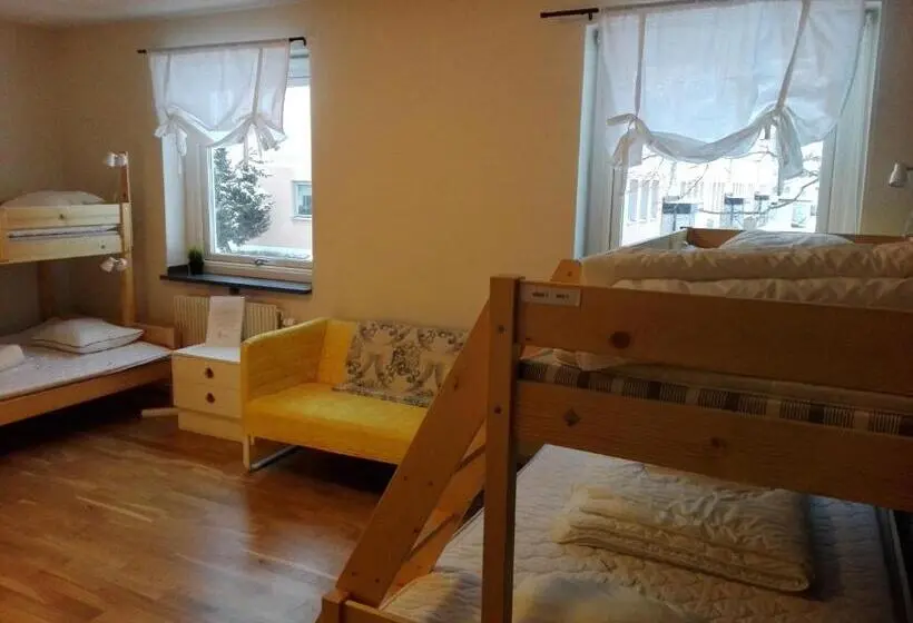 Perhehuone Jaettu Kylpyhuone, Kristinebergs Bed & Breakfast