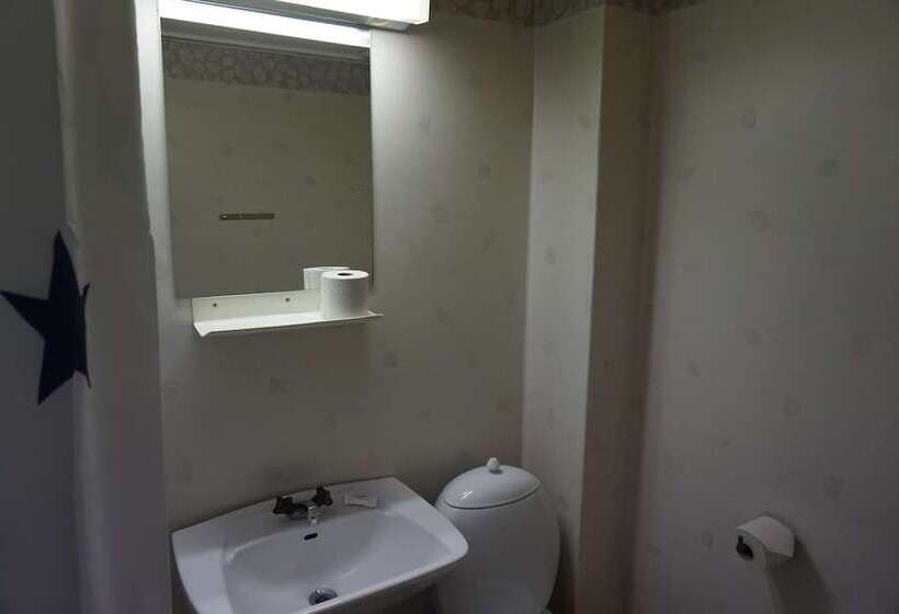 标准三人间, Kristinebergs Bed & Breakfast