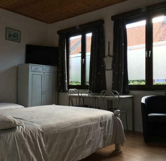 标准三人间, B&b Aarsabroch