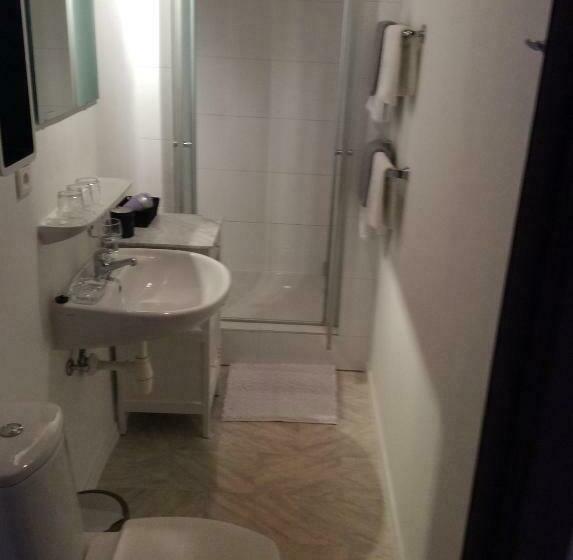 标准三人间, B&b Aarsabroch