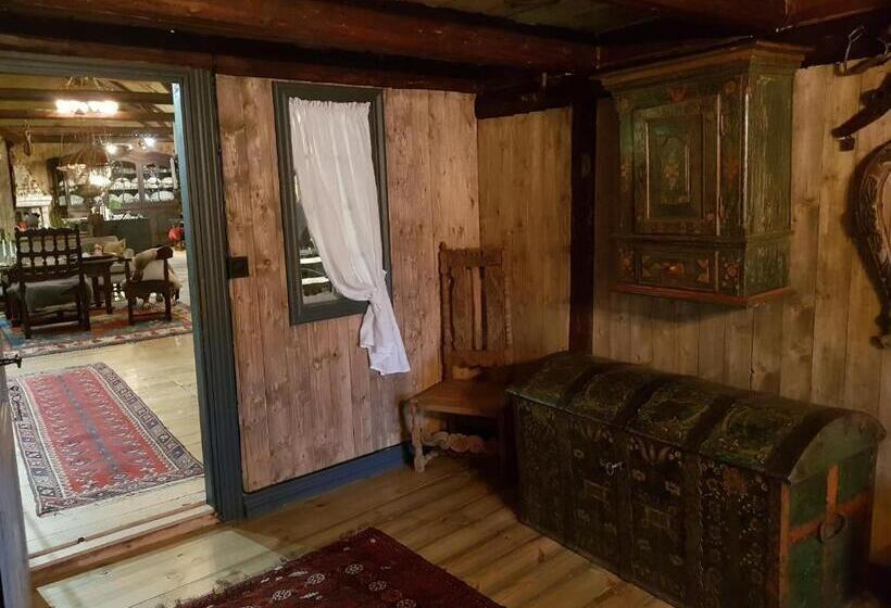 استودیوی لوکس, Lysko Gjestegård