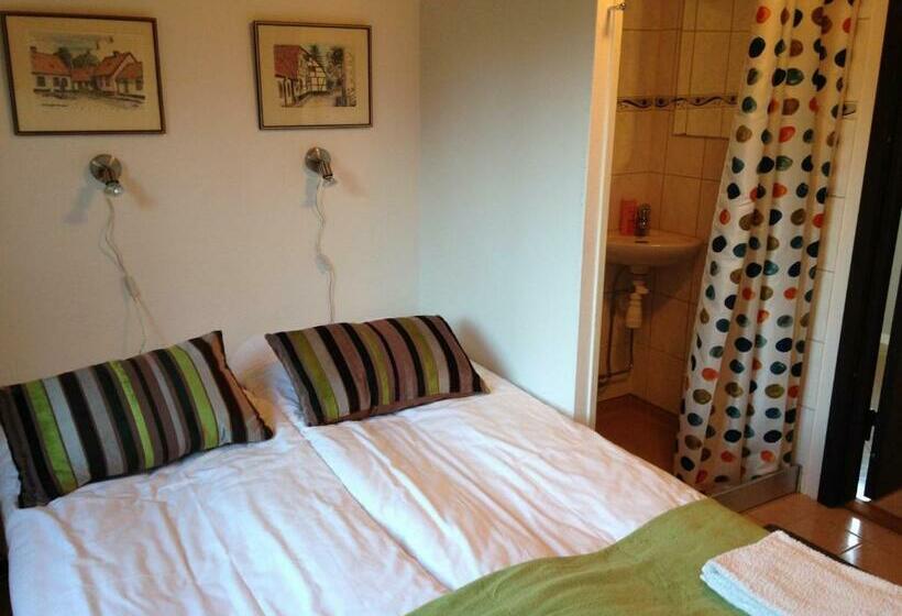 标准间, Vita Stenen Rum Och Restaurang