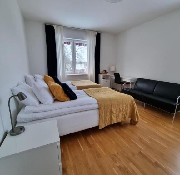 Номер Deluxe, Gamla Järnhandeln   Norrskedika Hotell