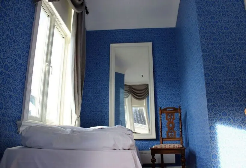 Perhehuone, Grand Hotel Flekkefjord
