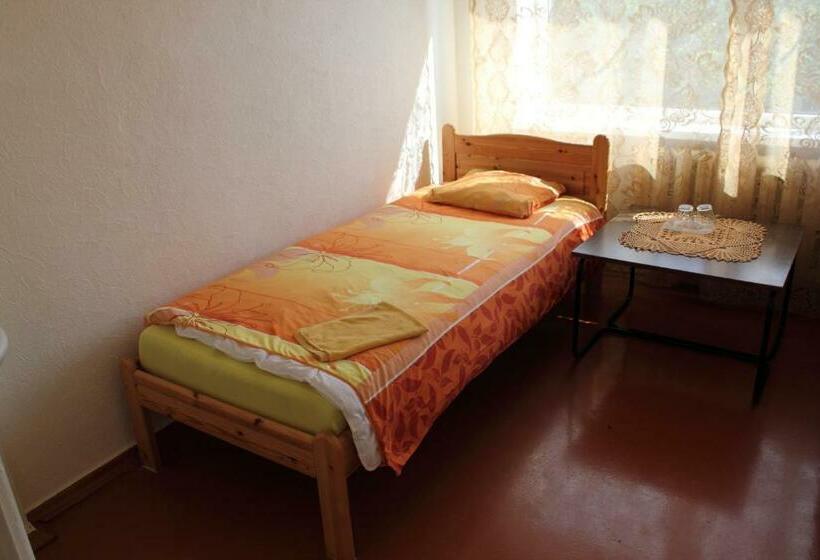 اتاق استاندارد یک نفره, Hostel Nele
