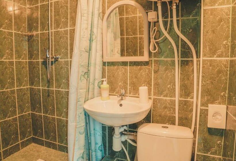 اتاق لوکس, Hostel Nele