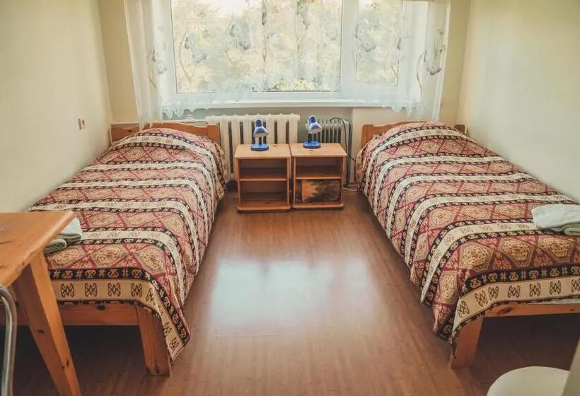 اتاق استاندارد چهار تخته, Hostel Nele