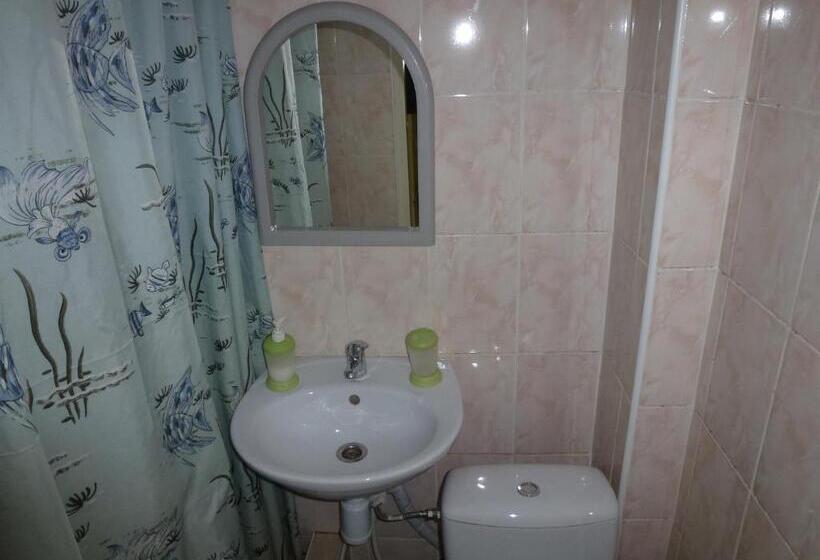 اتاق استاندارد, Hostel Nele