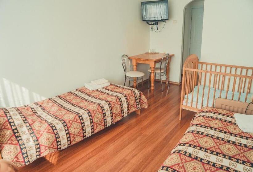 اتاق استاندارد, Hostel Nele