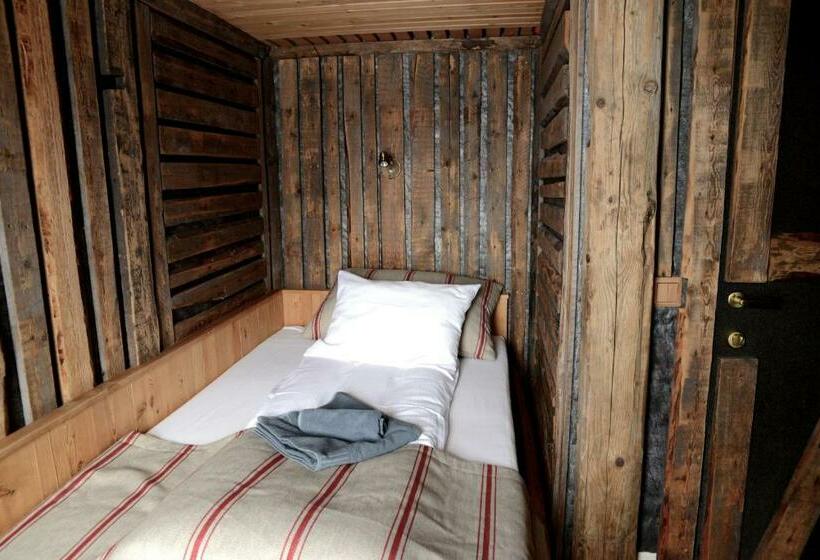 اتاق استاندارد یک نفره, Basecamp