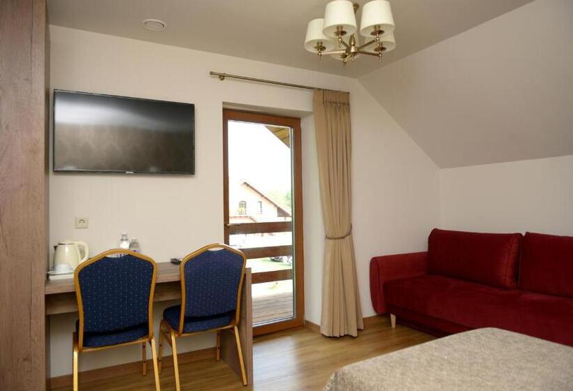 سوییت جونیور, Dzūkijos Dvaras