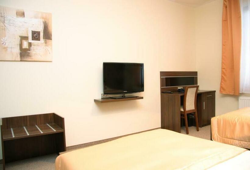 スタンダードルーム, Elegance