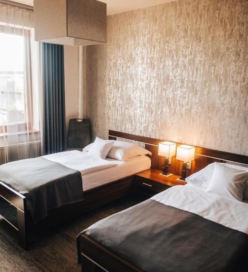 スタンダードルーム, Elegance