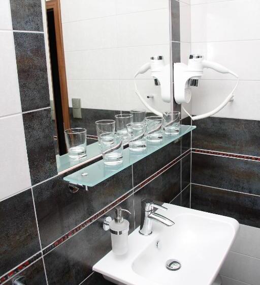 スイート, Elegance