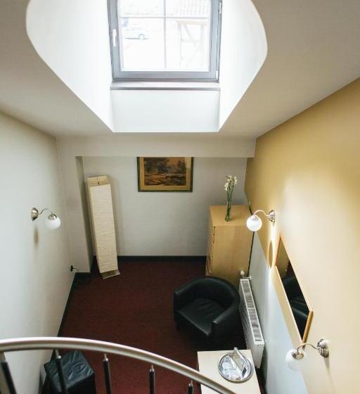 اتاق استاندارد, Kuldigas Metropole