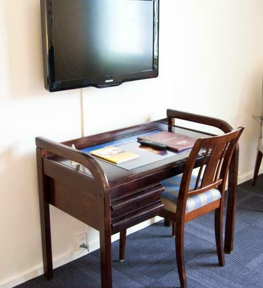 Habitación Estàndard Individual, Moi