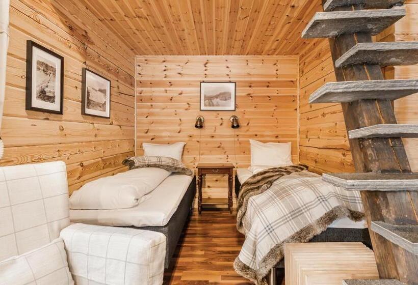 חדר משפחתי, Namsentunet