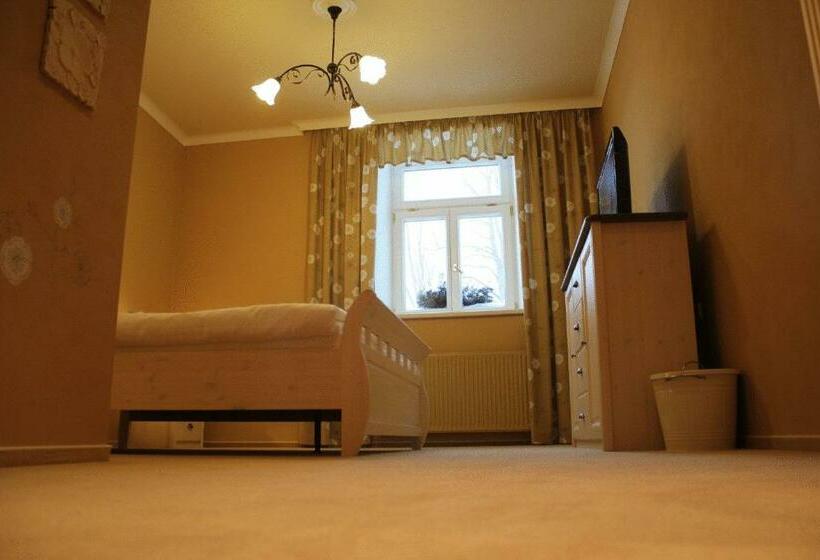 Номер Superior, Panský Dům