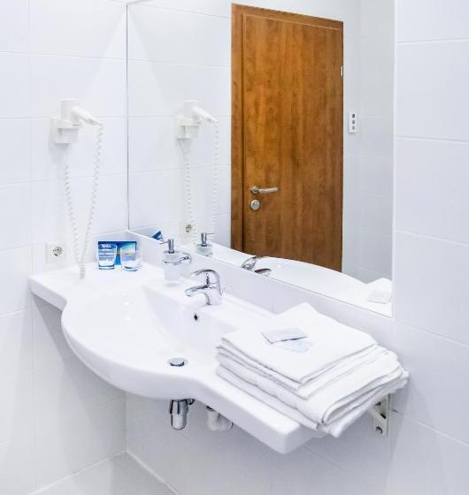 اتاق استاندارد یک نفره, Porto