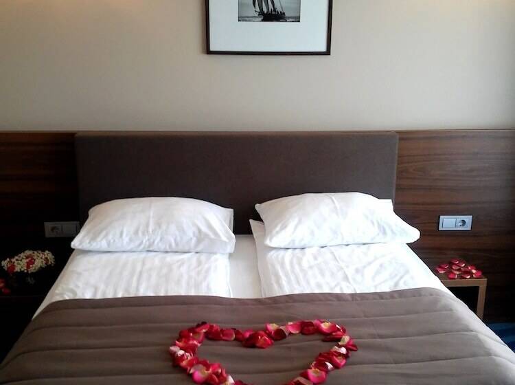 اتاق استاندارد, Porto