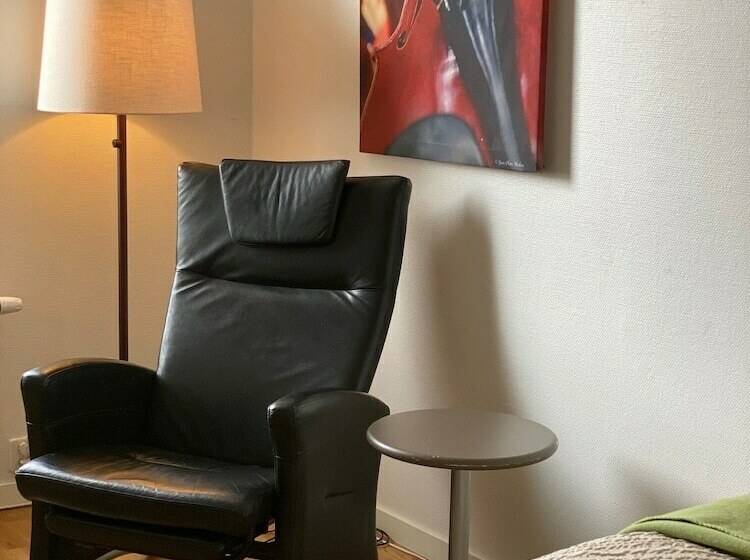 Номер Стандарт Индивидуальный, Strand City Hotell