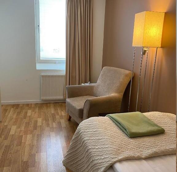 Номер Стандарт Индивидуальный, Strand City Hotell