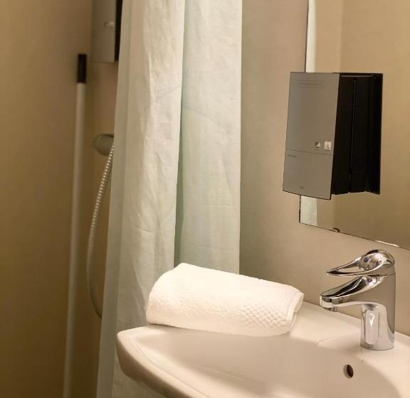 Номер Economy, Strand City Hotell