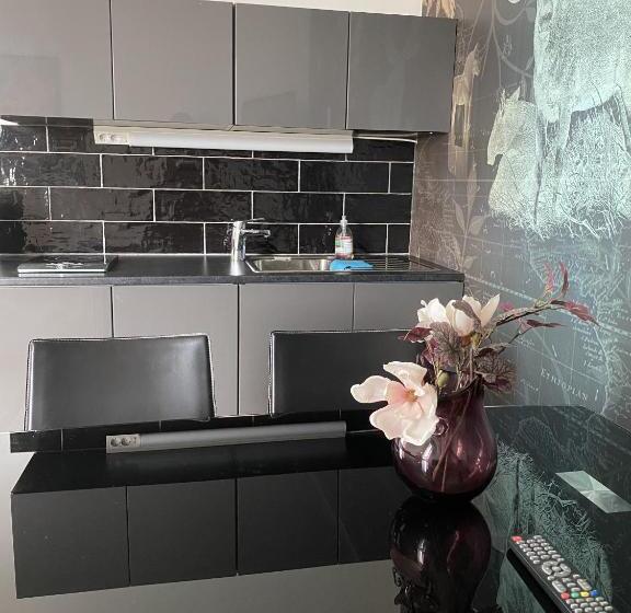 Люкс Вид на Море, Strand City Hotell