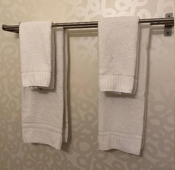 Семейный Номер, Strand City Hotell