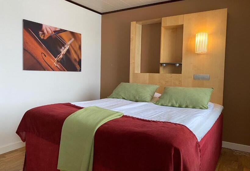 Номер Стандарт, Strand City Hotell
