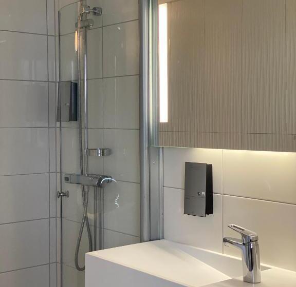 Люкс Вид на Море, Strand City Hotell