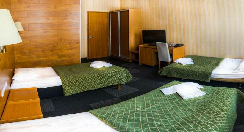 اتاق خانوادگی, L Wironia