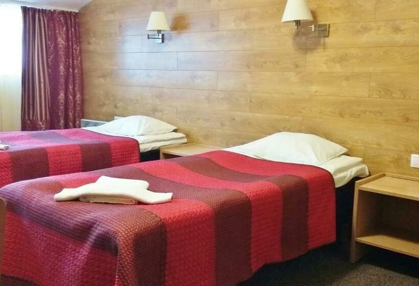 اتاق استاندارد, L Wironia