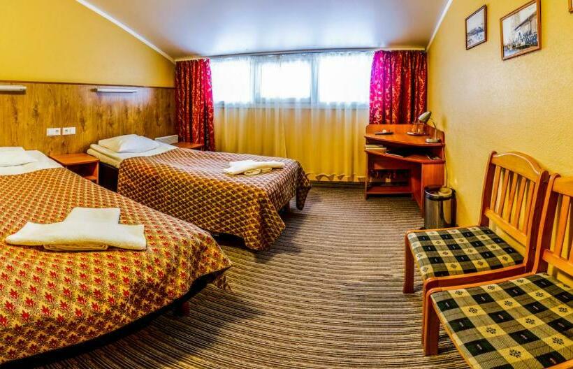 اتاق استاندارد, L Wironia