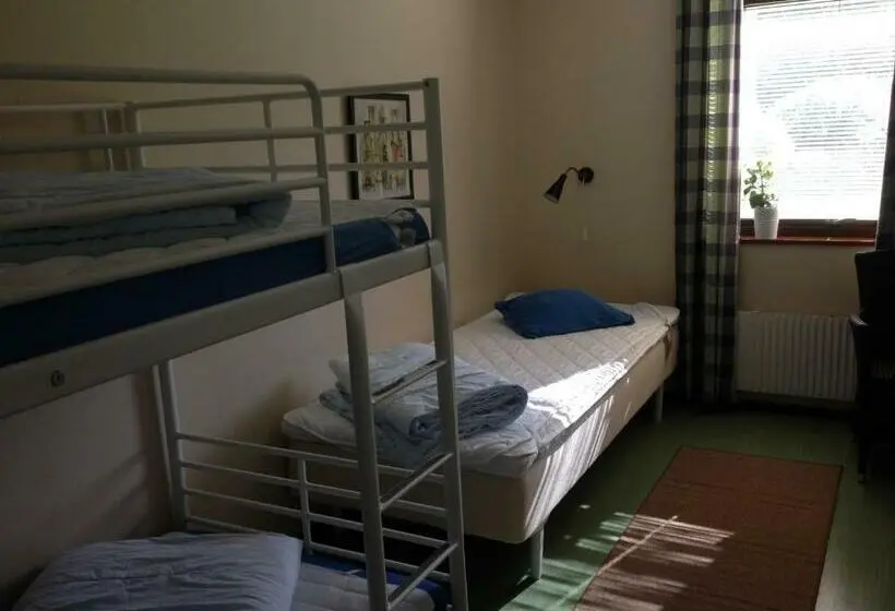 浴室共有スタンダード４人用ルーム, Hässleholmsgårdens Vandrarhem