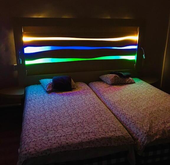 اتاق استاندارد, Maria Hostel