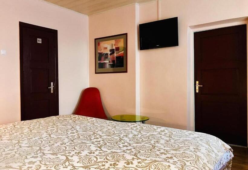 اتاق استاندارد, Maria Hostel