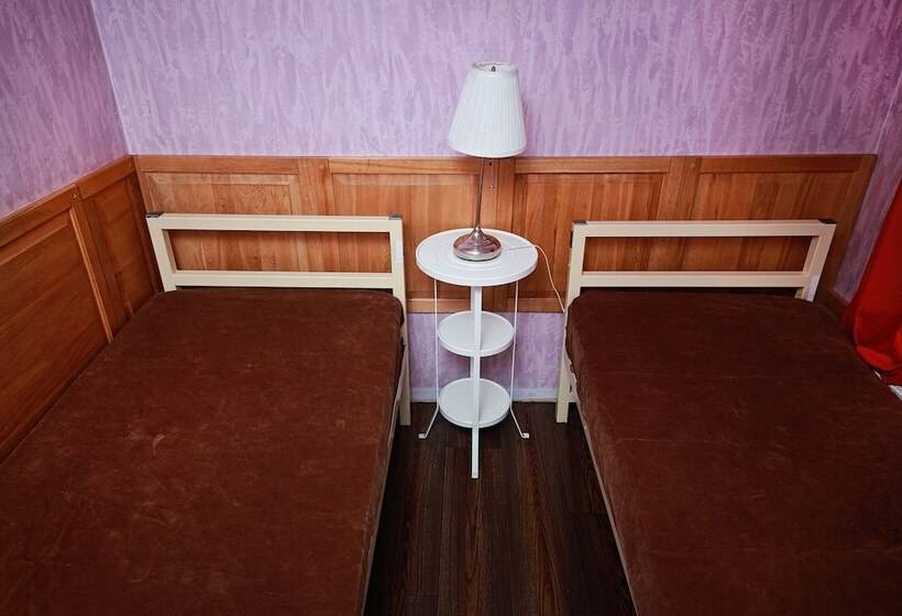 اتاق استاندارد با سرویس بهداشتی مشترک, Sodu Rooms Hostel