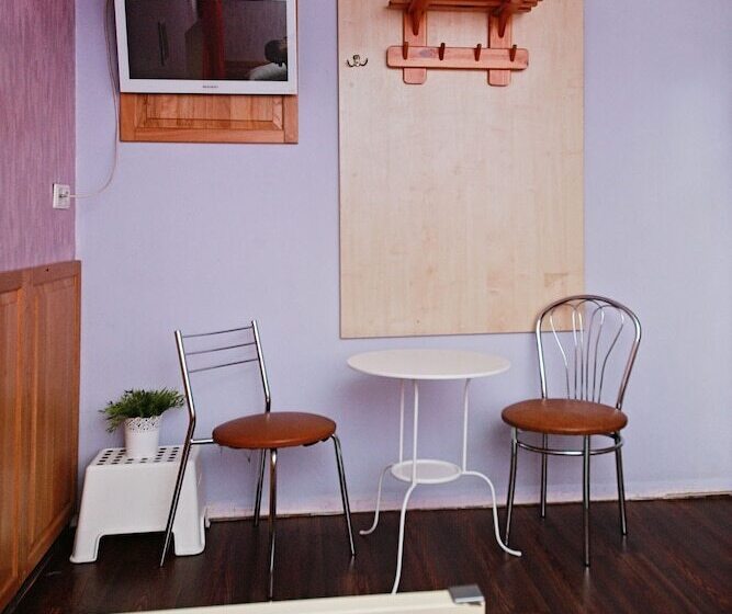 اتاق استاندارد با سرویس بهداشتی مشترک, Sodu Rooms Hostel