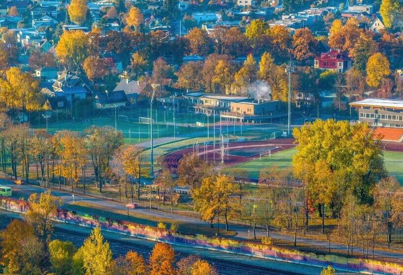 اتاق استاندارد با سرویس بهداشتی مشترک, Tamme Staadioni Hostel