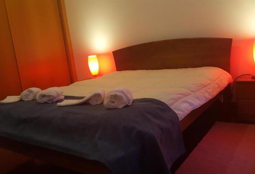 جناح جونيور, Hi Foz Coa   Pousada De Juventude