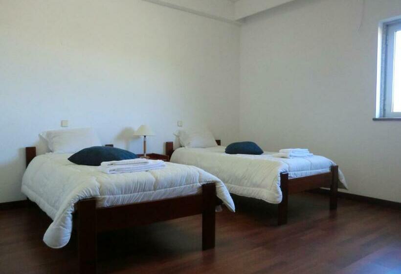 バス共有のスタンダードルーム, Hi Foz Coa   Pousada De Juventude