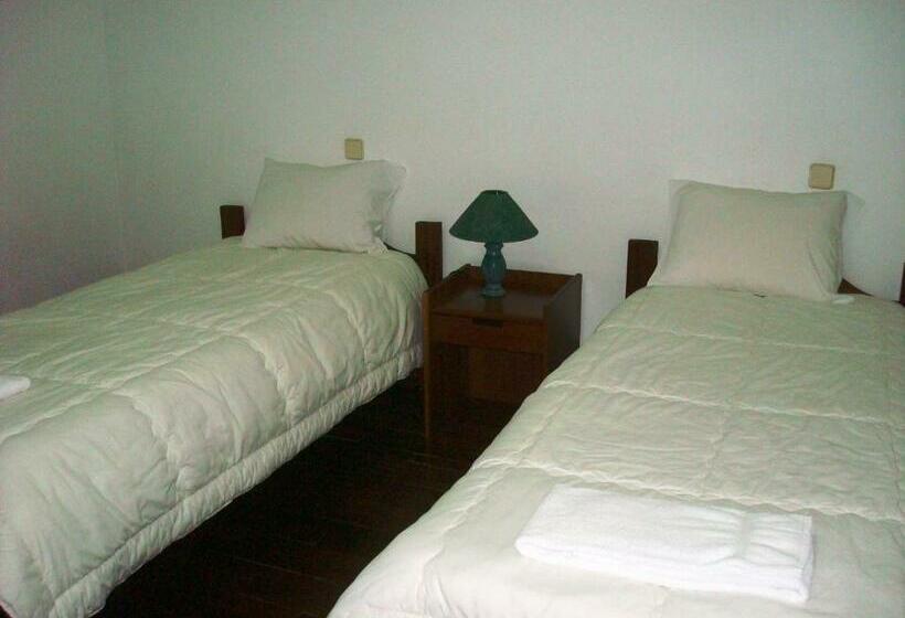 غرفة قياسية حمام مشترك, Hi Foz Coa   Pousada De Juventude