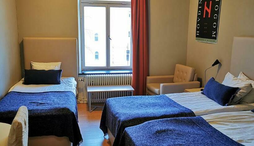 Номер Стандарт Трехместный, Sundsvall City