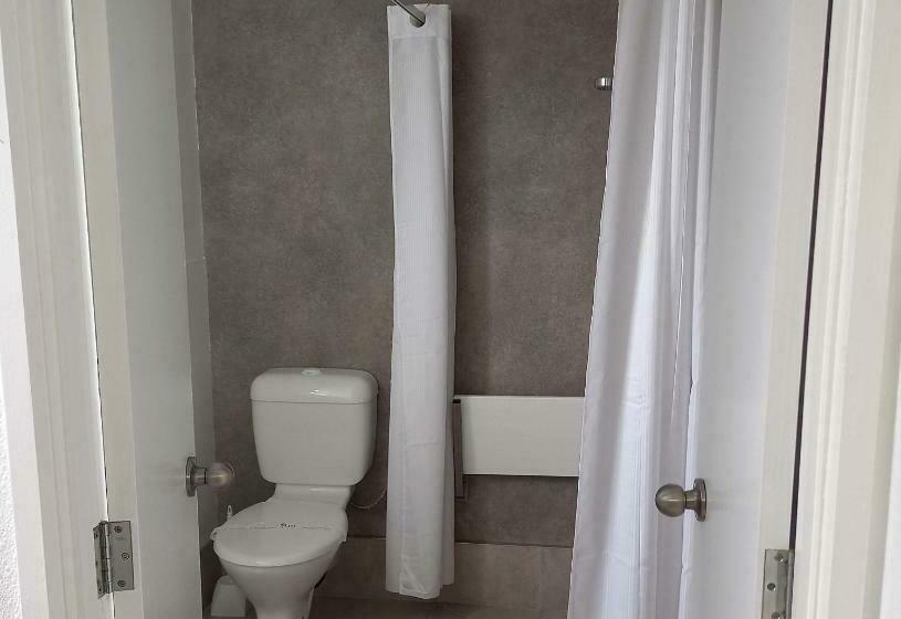 Номер Стандарт, Alexander Motel