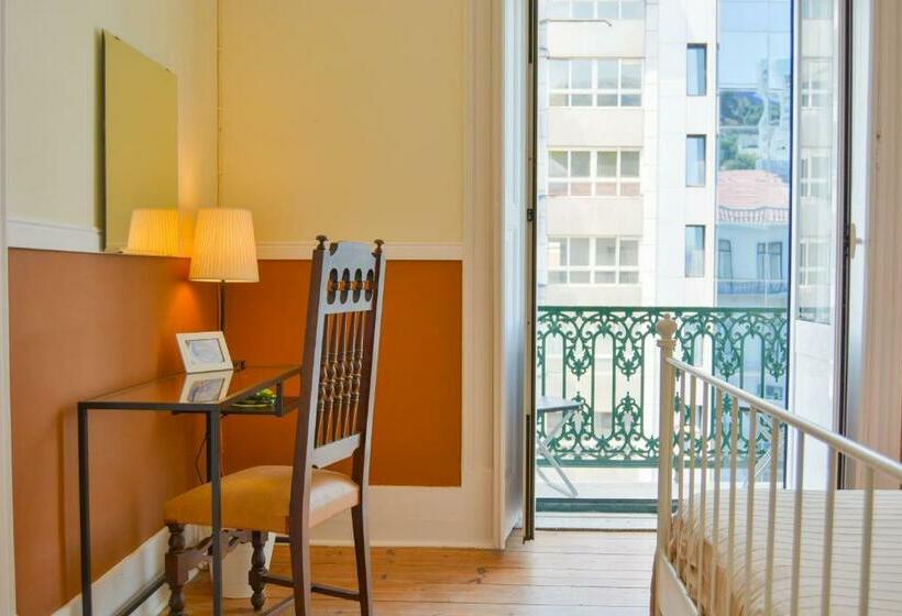 اتاق استاندارد با سرویس بهداشتی مشترک, Ambiente Hostel