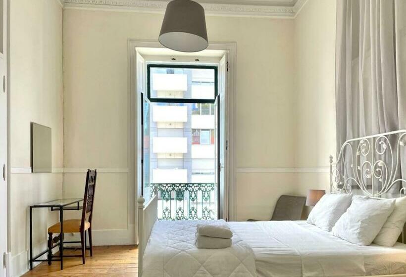 اتاق استاندارد با سرویس بهداشتی مشترک, Ambiente Hostel