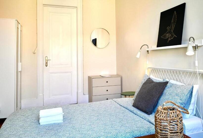 اتاق استاندارد با سرویس بهداشتی مشترک, Ambiente Hostel