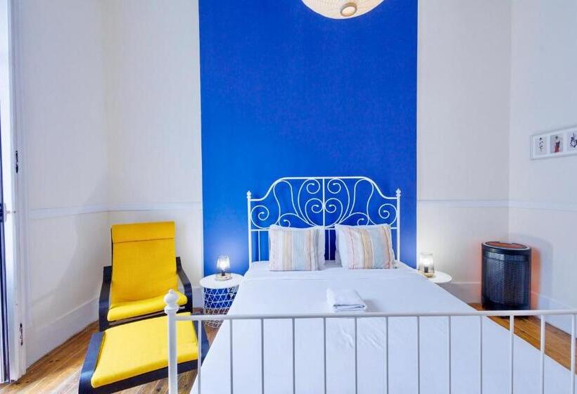 اتاق استاندارد با سرویس بهداشتی مشترک, Ambiente Hostel