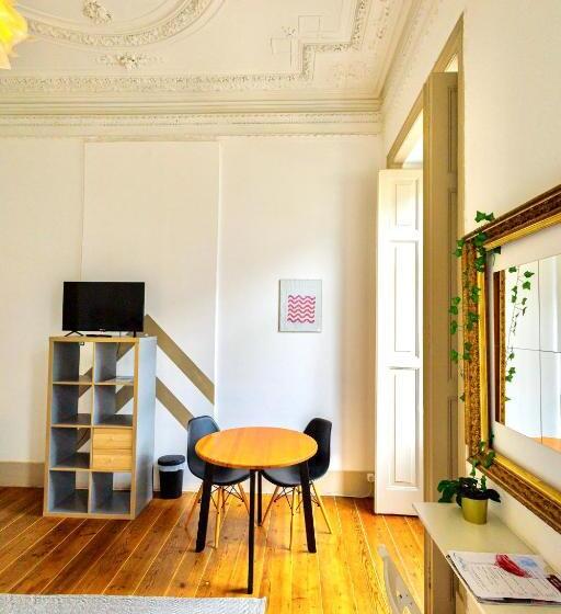 اتاق لوکس, Ambiente Hostel